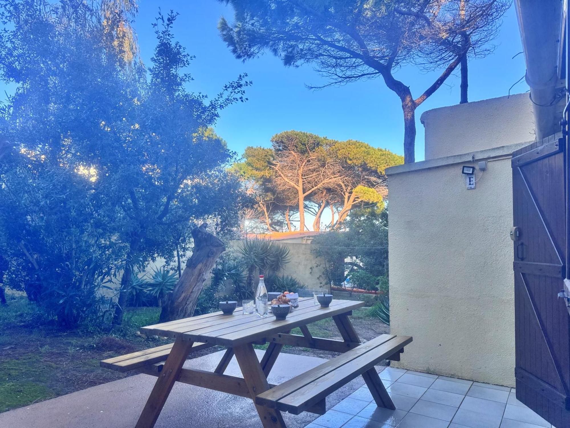 Les Pieds Dans L'Eau T2 E Appartement Calvi  Buitenkant foto